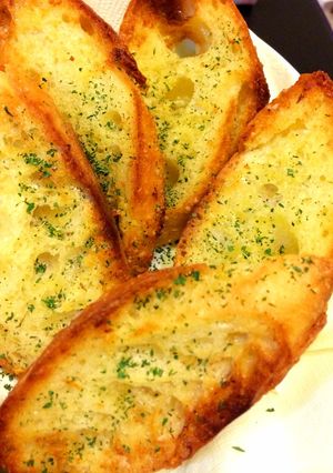 簡単！美味しい！ガーリックトースト-レシピのメイン写真