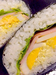サンドイッチ風♪ハムと卵のおにぎらず-レシピのメイン写真