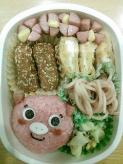 ブーちゃんキャラ弁-レシピのメイン写真