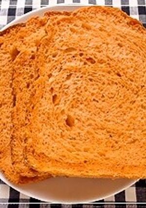HBで、トマト×バジルのピザパン風食パン-レシピのメイン写真