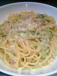 豆苗とツナの手抜きlunchパスタ♪-レシピのメイン写真
