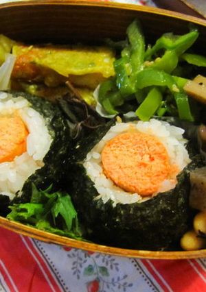 お弁当に♪見せ見せ♪おにぎり-レシピのメイン写真