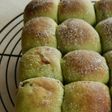 HBで抹茶と甘納豆のもちふわちぎりパン