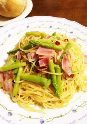 アスパラとベーコンのペペロンチーノ-レシピのメイン写真