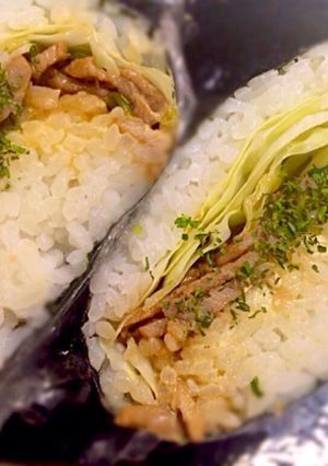 焼肉！豚マヨキャベツのおにぎらず-レシピのメイン写真