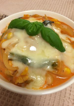 鶏胸肉のクリーム煮をご飯と一緒に♡-レシピのメイン写真