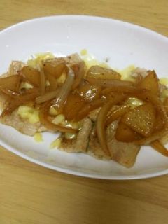豚ロースのチーズ焼きと梨ソース-レシピのメイン写真