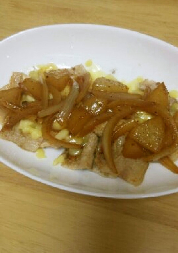 豚ロースのチーズ焼きと梨ソース-レシピのメイン写真