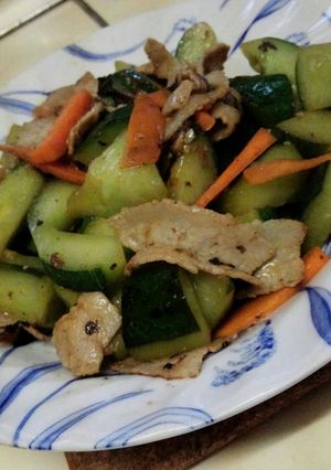 豚バラときゅうりの梅肉炒め-レシピのメイン写真