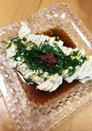 レンジで簡単☆蒸し鶏ムネ肉の梅しそぽん酢-レシピのメイン写真
