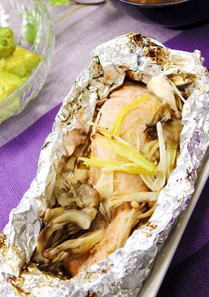 秋鮭とキノコのバター醤油ホイル焼き-レシピのメイン写真