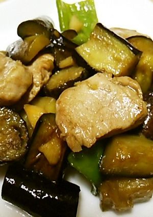 ご飯がススム♡豚ヒレ肉と茄子のピリ辛炒め-レシピのメイン写真