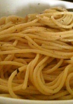 亜麻仁油とクレイジーソルトのパスタ-レシピのメイン写真