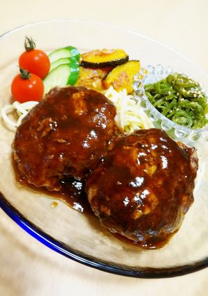飴色玉葱入り♪自慢のハンバーグ-レシピのメイン写真