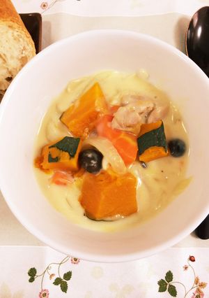 小麦粉＋豆乳＋牛乳で作るクリームシチュー-レシピのメイン写真