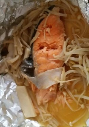 一人暮らしが鮭のホイル焼き作ってみた-レシピのメイン写真
