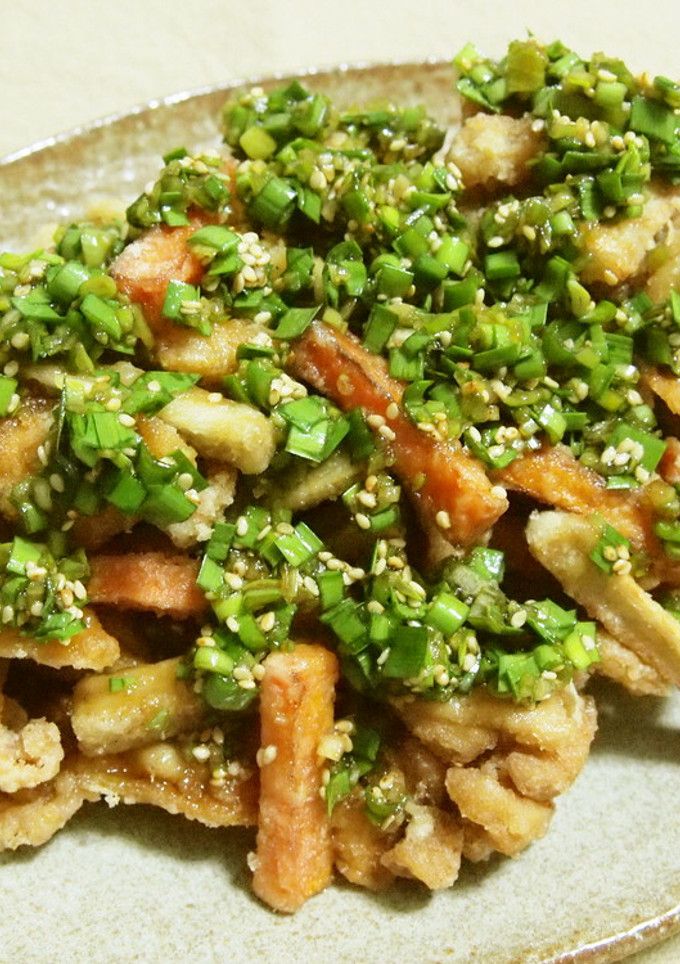 鶏と揚げ根菜のニラねぎソースかけ-レシピのメイン写真