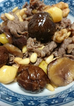 簡単*牛肉と木の実の煮付け-レシピのメイン写真