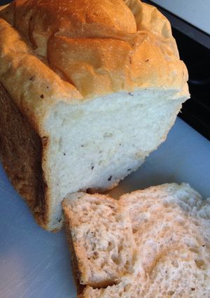 むかごでモチモチ！ご飯パン(HBで)-レシピのメイン写真