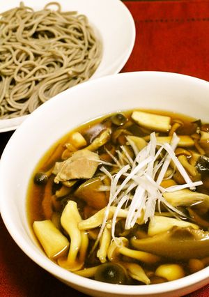 きのこの旨味たっぷり！きのこつけそば-レシピのメイン写真