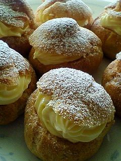 クリームが美味しいぃ~♪シュークリーム-レシピのメイン写真