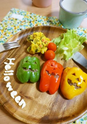 mハロウィンに♪レンジＤＥパプリカの肉詰-レシピのメイン写真