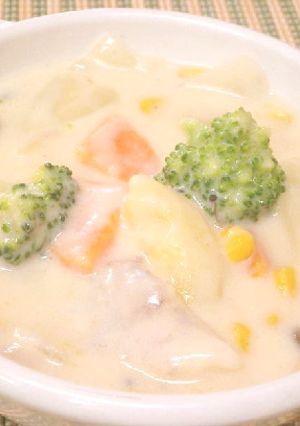 ミルクたっぷりクリームシチュー-レシピのメイン写真
