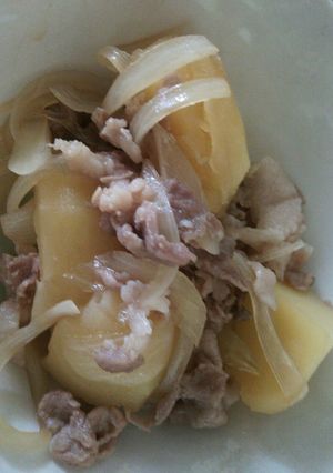簡単♪美味しい♪豚肉で作る肉じゃが-レシピのメイン写真