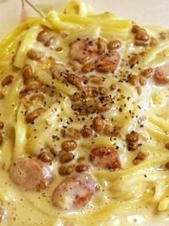 納豆とソーセージのクリームパスタ-レシピのメイン写真