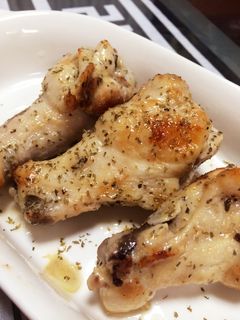 鶏の手羽元バジルオイル焼き-レシピのメイン写真