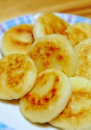 簡単★じゃがいもイモモチ！チーズ入りも♪-レシピのメイン写真