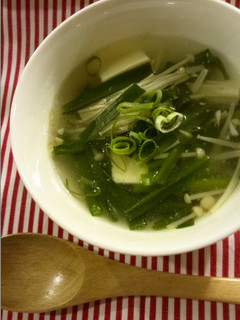 ニラ、えのき、豆腐の中華スープ-レシピのメイン写真