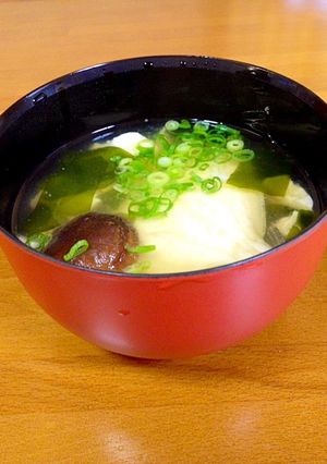 カワハギのお吸い物。塩麹仕立て-レシピのメイン写真
