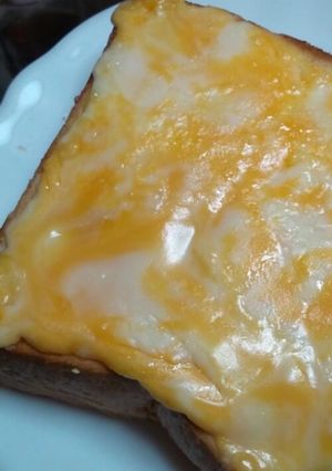 絶品♪チェダーチーズトースト-レシピのメイン写真