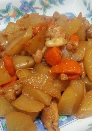 フライパンで作る鶏肉と大根の照り煮！-レシピのメイン写真