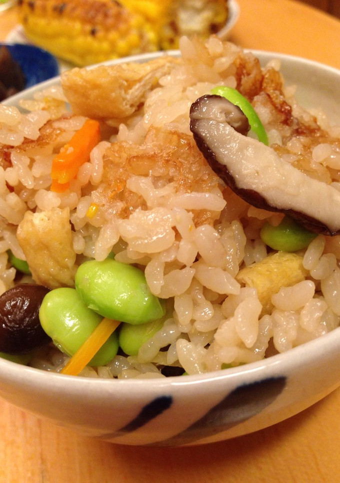 枝豆と茸と油揚げの炊き込みご飯-レシピのメイン写真
