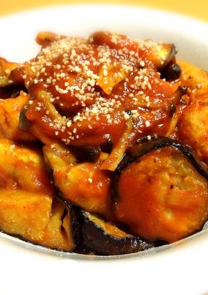 鶏団子となすしめじのトマトソース煮込み♫-レシピのメイン写真