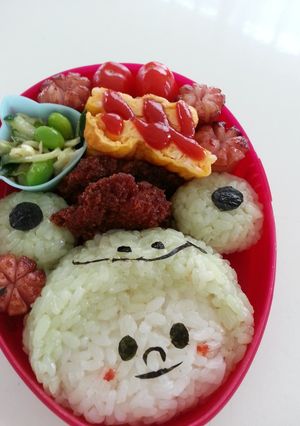 キャラ弁☆カエルのかぶりものしてる子-レシピのメイン写真