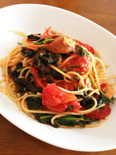 舞茸とほうれん草のトマトパスタ-レシピのメイン写真