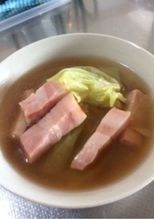 キャベツとベーコンのスープ-レシピのメイン写真