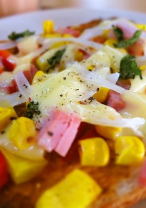 簡単！あまりもんDE豪華ピザトースト-レシピのメイン写真