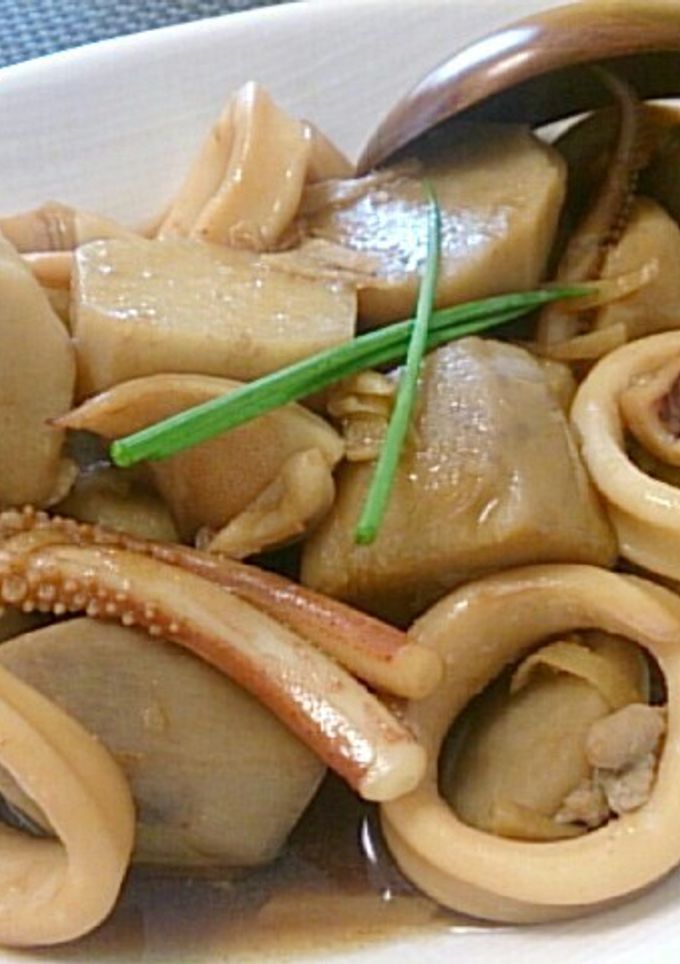里芋とイカの煮物☆ご飯が進む甘口♪-レシピのメイン写真
