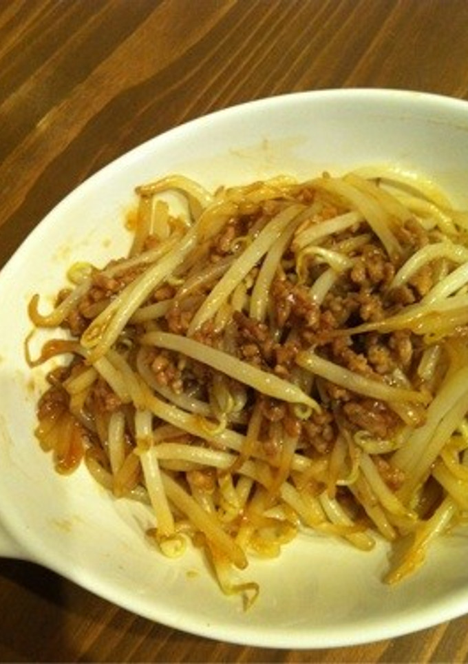 モヤシと豚ひき肉のオイスターソース炒め-レシピのメイン写真
