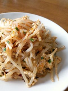 もやしと卵炒めonラー油♡-レシピのメイン写真