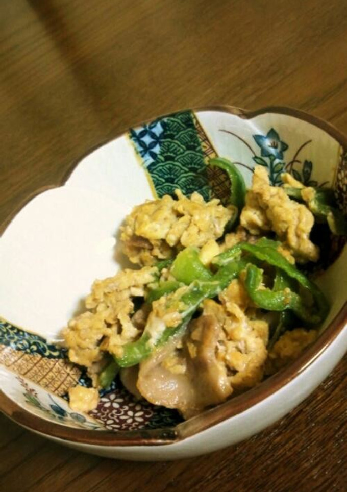 豚肉とピーマンの焼きそば風味たまごとじ-レシピのメイン写真