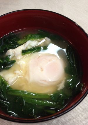 *ほうれん草と半熟卵のお味噌汁*-レシピのメイン写真