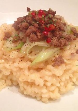 牛挽肉とネギのクリームチーズリゾット-レシピのメイン写真