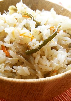 簡単、節約レシピなのに美味しい炊込ご飯♪-レシピのメイン写真