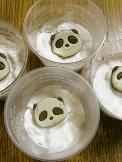 さくさくぱんだONヨーグルトクリーム☆-レシピのメイン写真