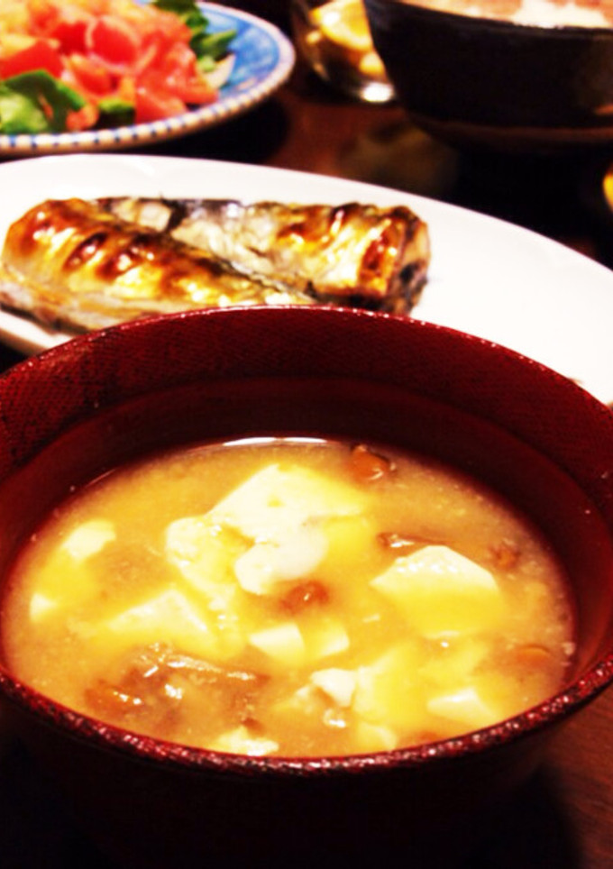 くずし豆腐でとろとろ！ なめこ汁-レシピのメイン写真